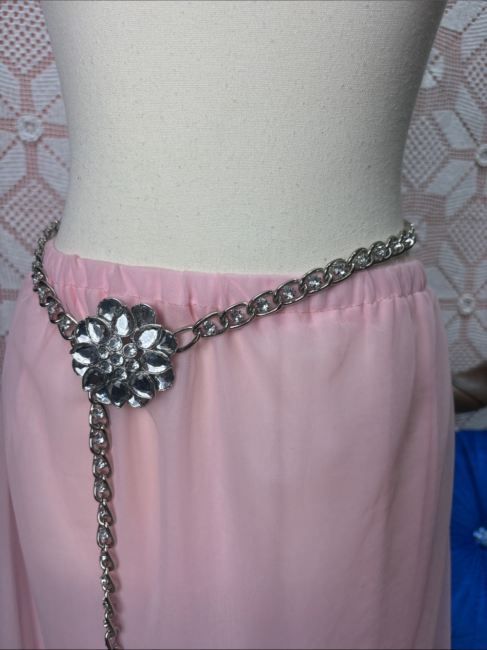 Silver-Tone Rhinestone Flower Chain Belt